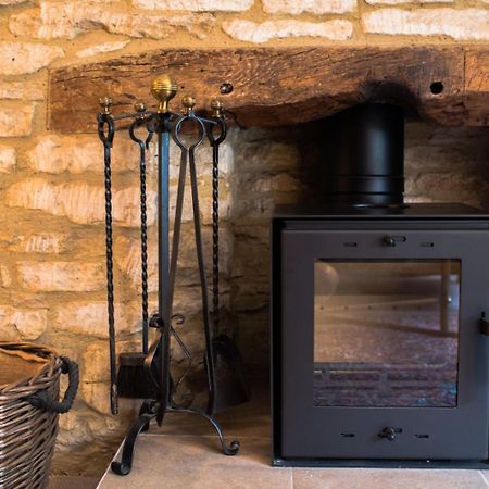 Cotswold Place Сайърънсестър Екстериор снимка