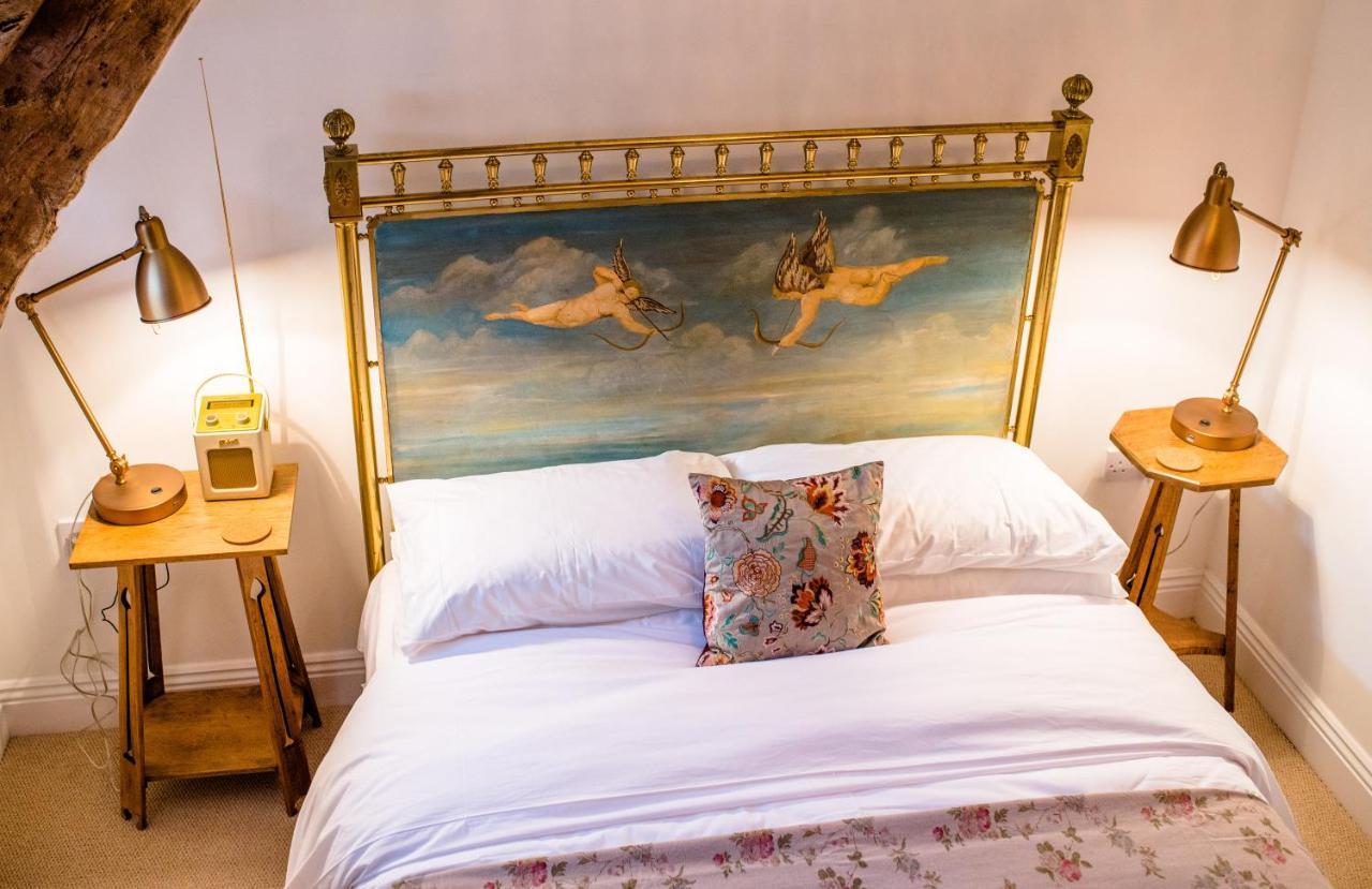 Cotswold Place Сайърънсестър Екстериор снимка